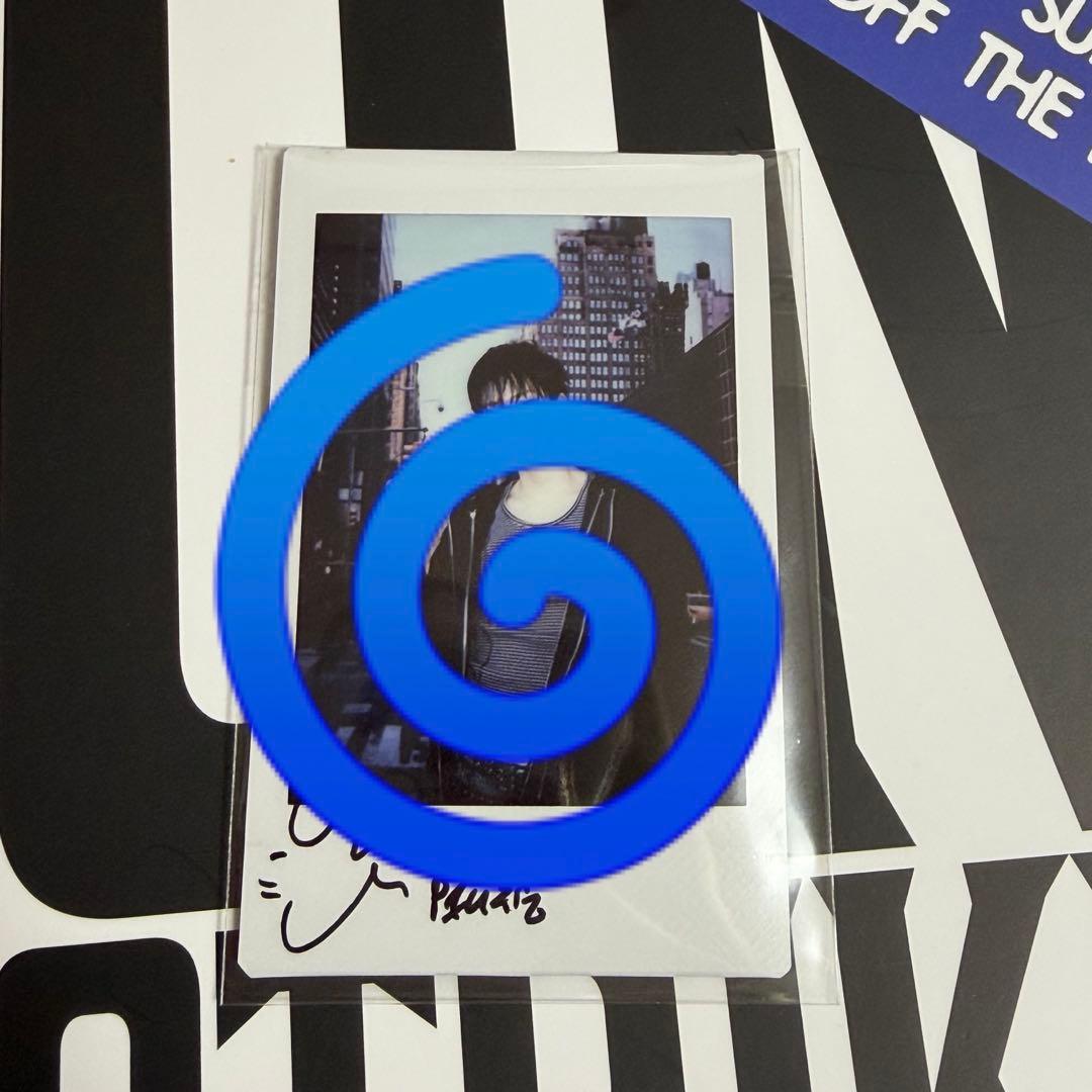 P1Harmony 2026 シーグリ ジウン 直筆サイン ポラロイド - メルカリ