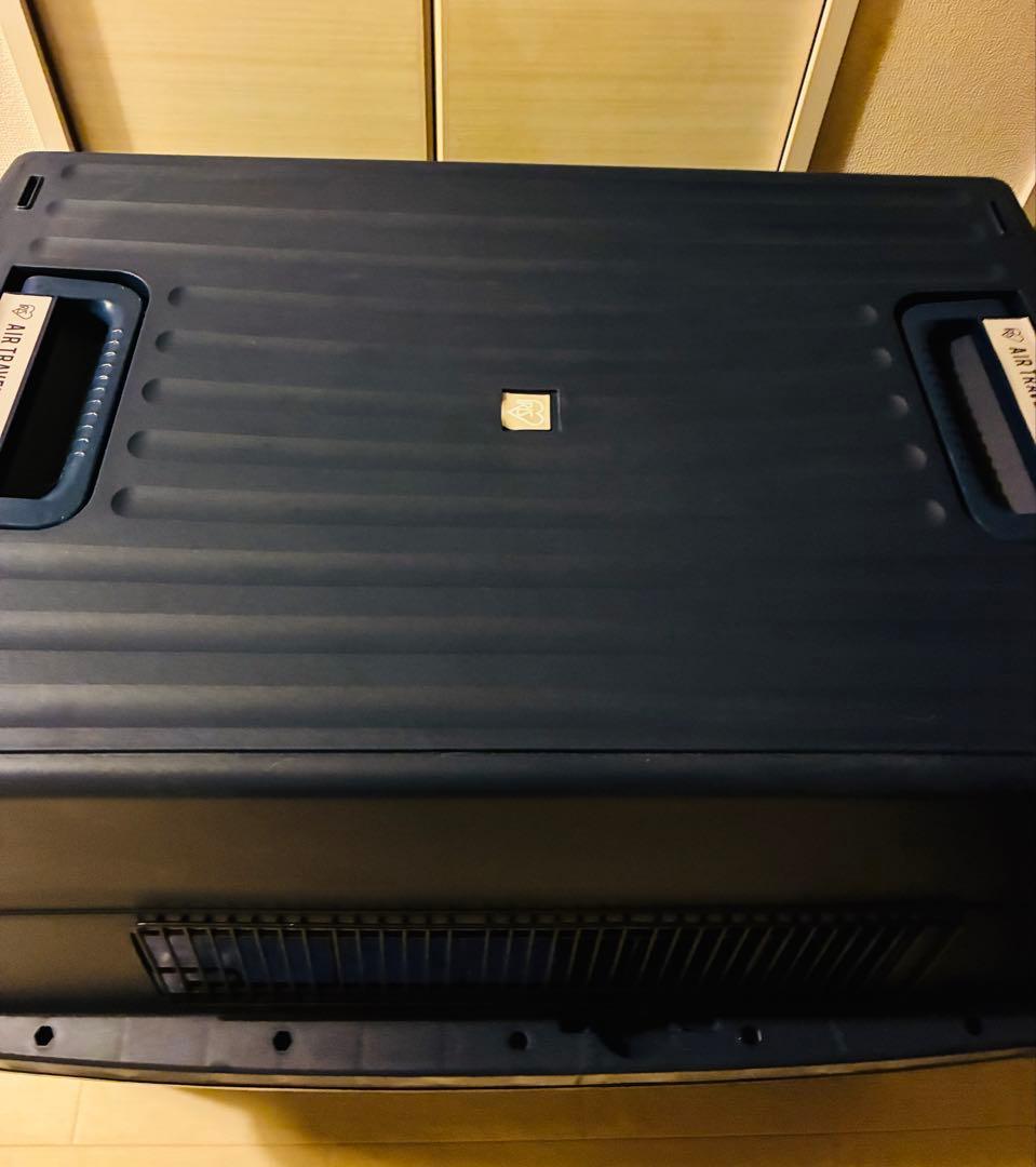 大型犬用ダークブルーケージ