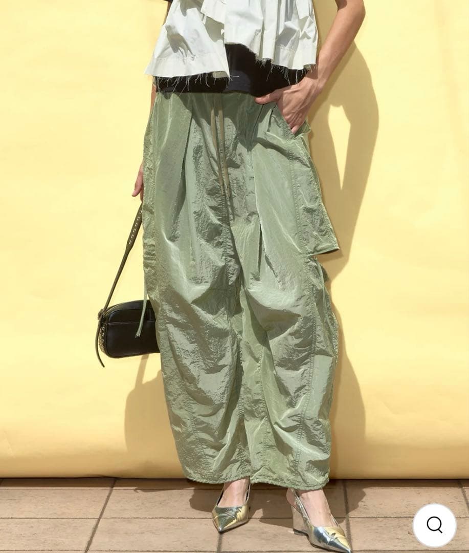 メゾンスペシャル　Side Zipper Parachute Pants 38