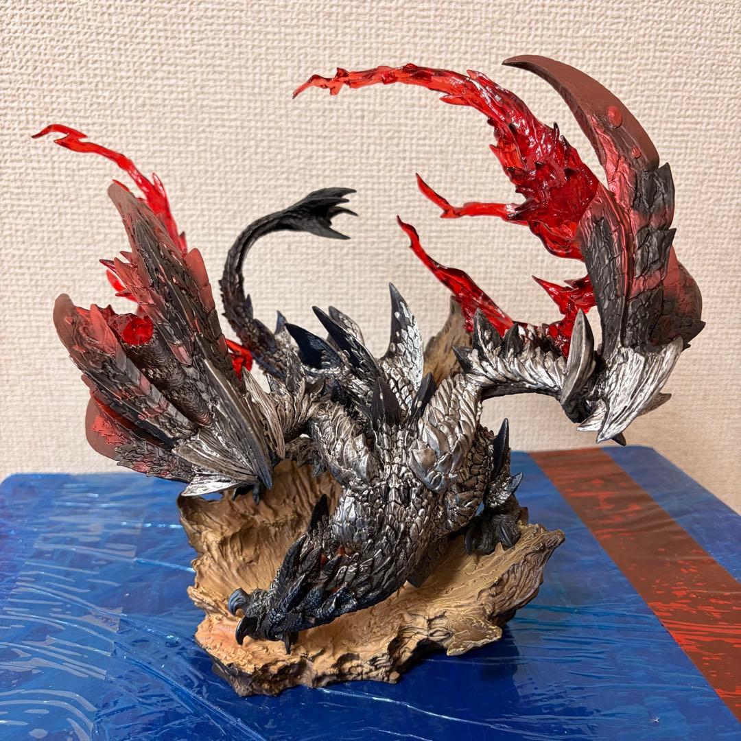 モンスターハンター　バルファルク　怒り　クリエイターズモデル　フィギュア 復刻版 モンハン バルファルク 怒り 復刻版 クリエイターズモデル 新品 未開封