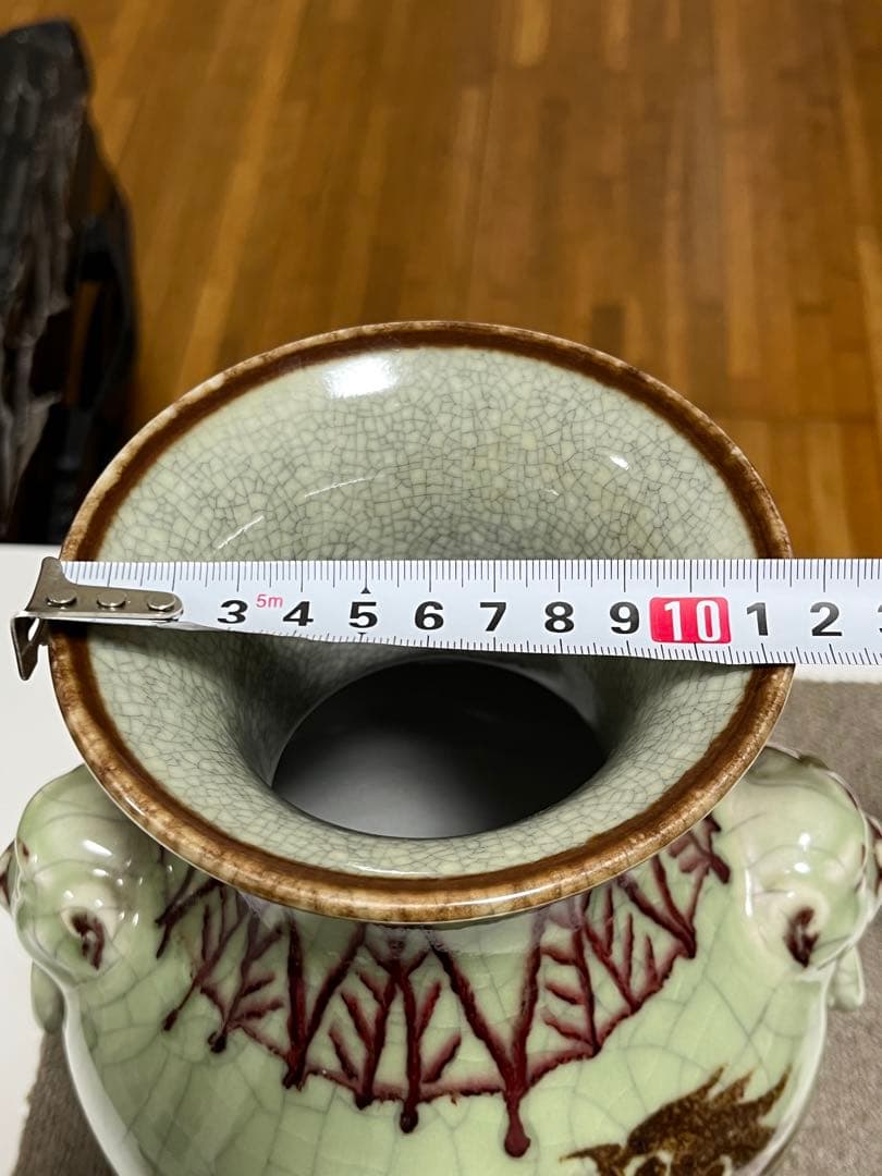 中国美術 龍泉窯 古典焼 官窯 希少 手描 雙耳 彫雲龍文壺 花器 唐物 骨董