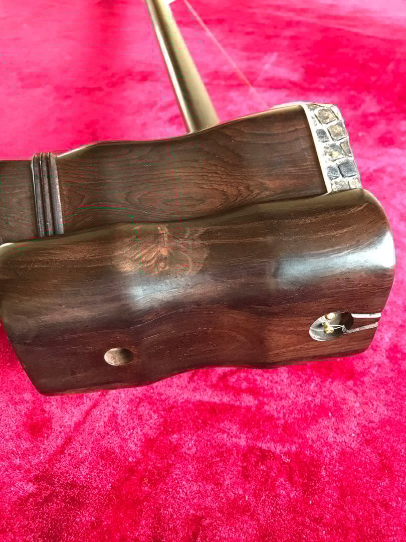 Sun専用.格安・二胡★上級黒檀★黄建洪製作★十年保証★二胡必需品セット