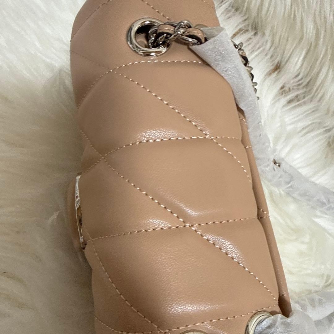 COACH ショルダーバッグ ベージュ キルティング20cm