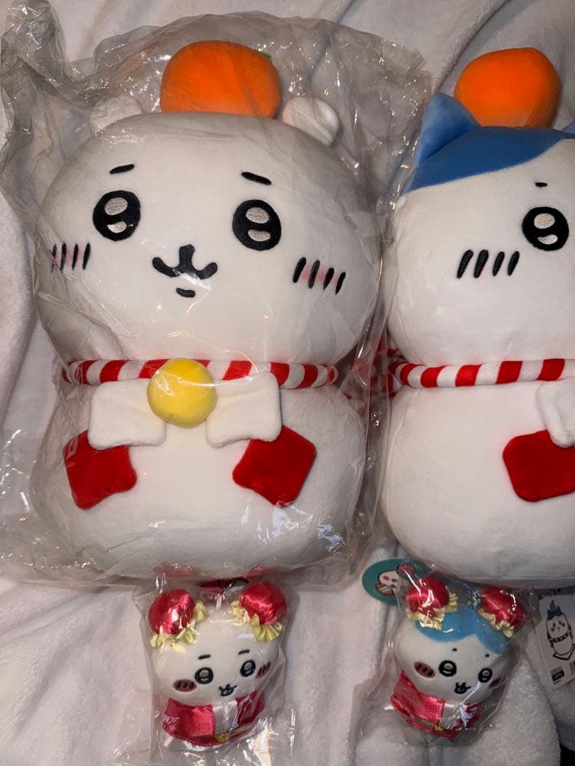 ちいかわ　ハチワレ　おもちもちもちぬいぐるみ　ちいかわくじ　来来　郵便局　セット