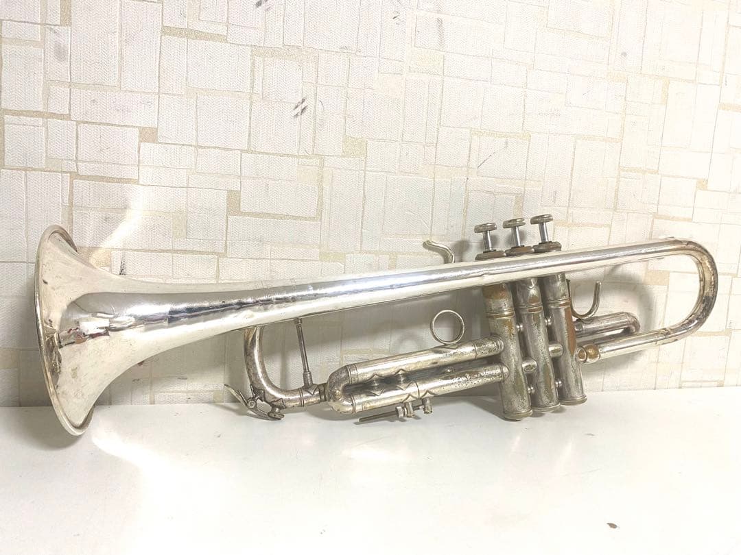 bach stradivarius model 37 トランペット 管楽器