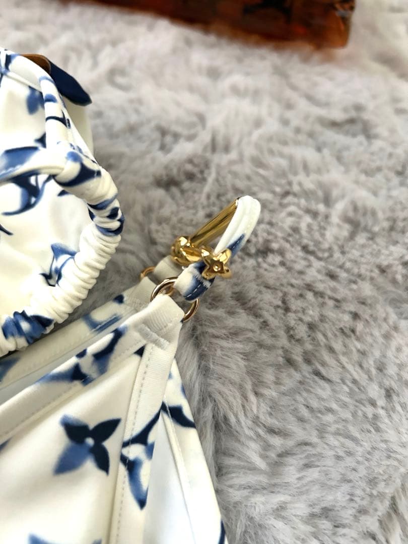 ルイヴィトン アクアレル モノグラム ビキニトップ36 新作ビキニ半額以下！！