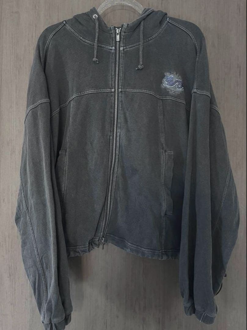 ずとまよ 【M】陰陽 パーカー