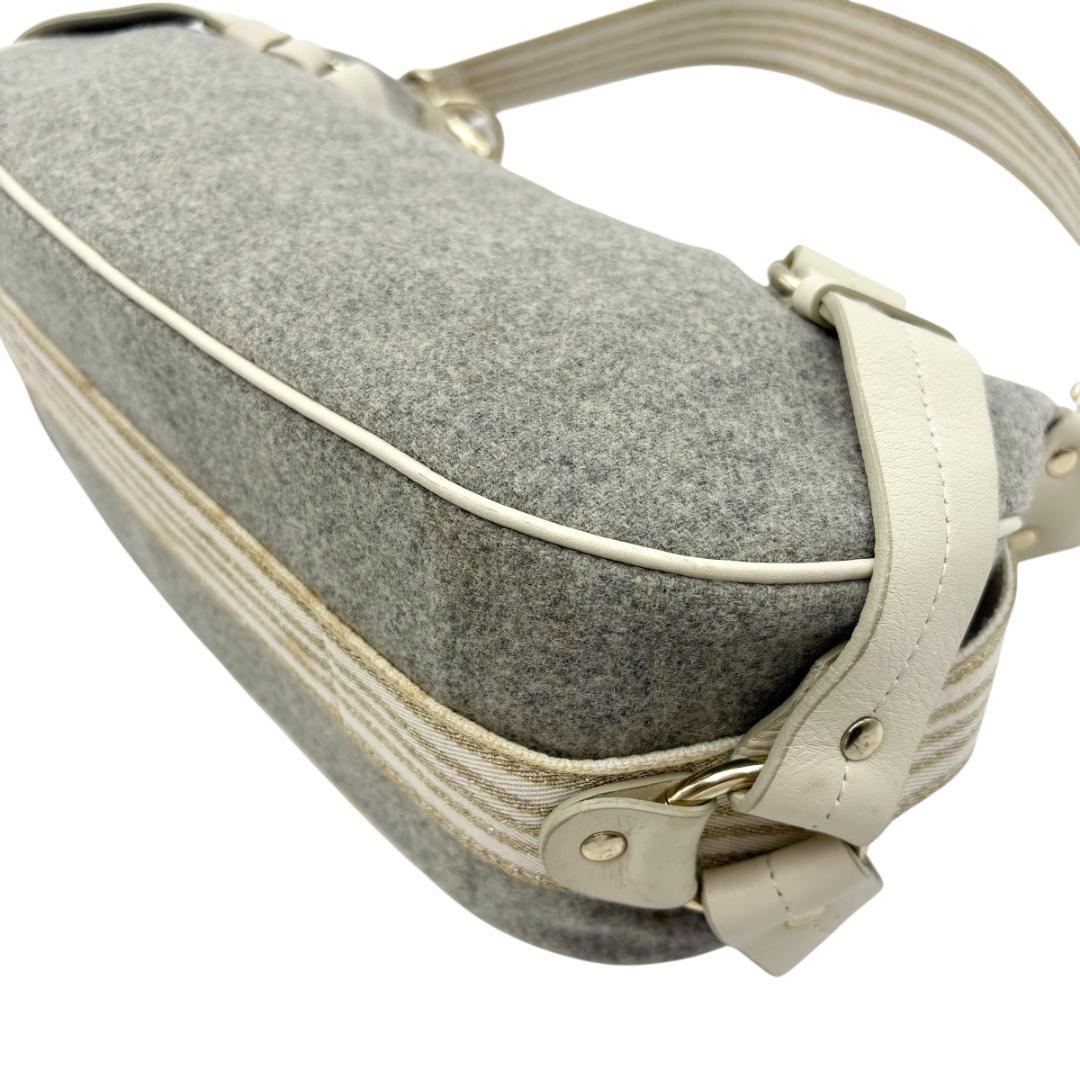 良品　バーバリー　ブルーレーベル　ワンショルダーバッグ　肩掛け　Burberry