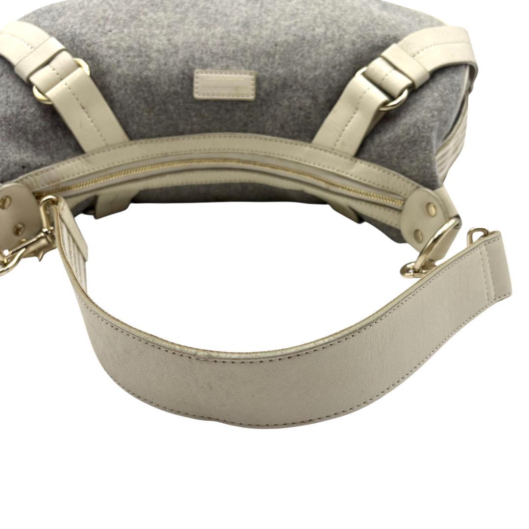 良品　バーバリー　ブルーレーベル　ワンショルダーバッグ　肩掛け　Burberry