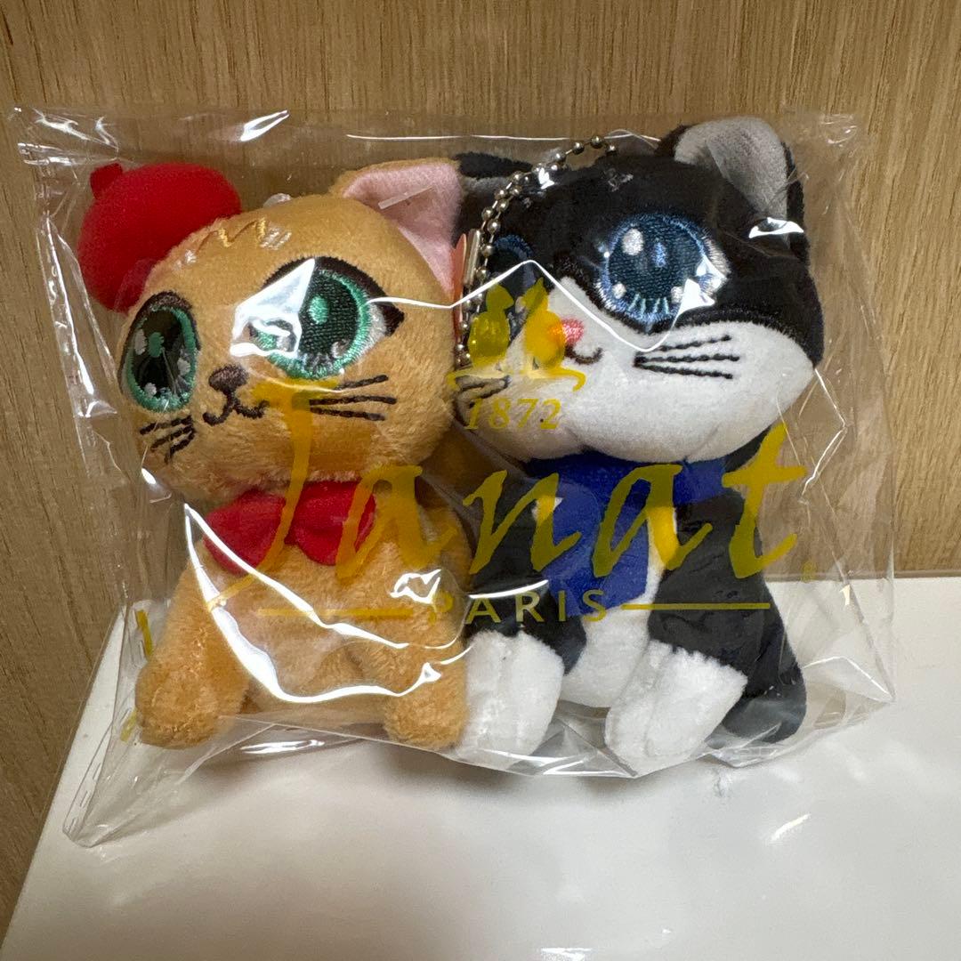 非売品 大阪関西万博フランス館限定】Janat 猫ぬいぐるみ ノベルティ