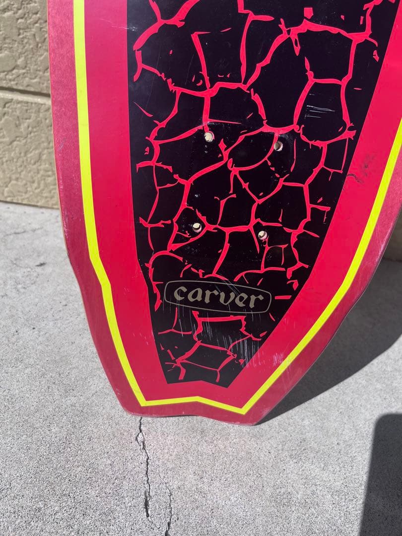 Santa Cruz Carver スケートボードデッキ
