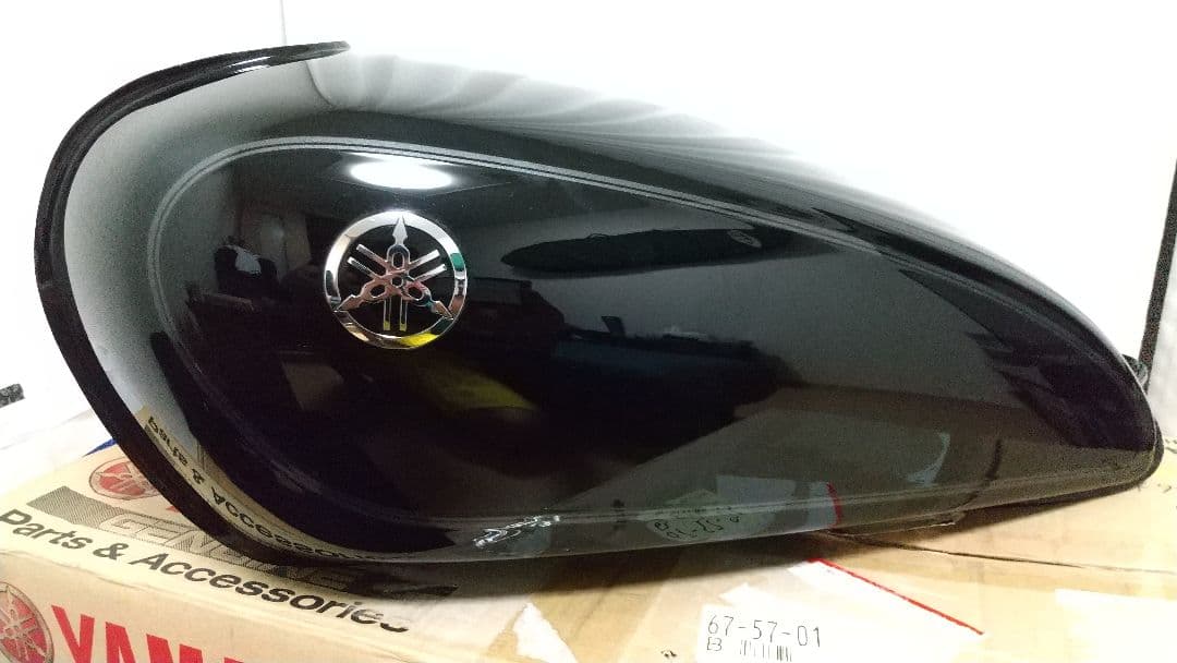 SR400 純正 タンク