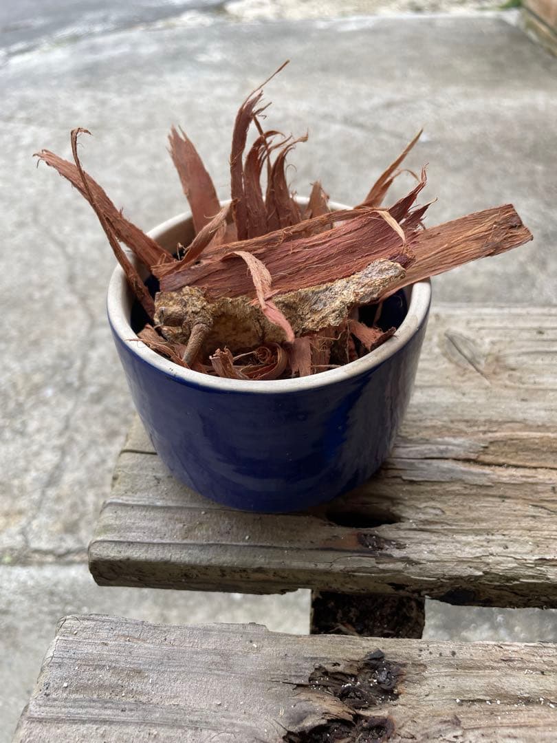 アカシア　Acacia ソウシジュ　相思樹　根皮100% 100g