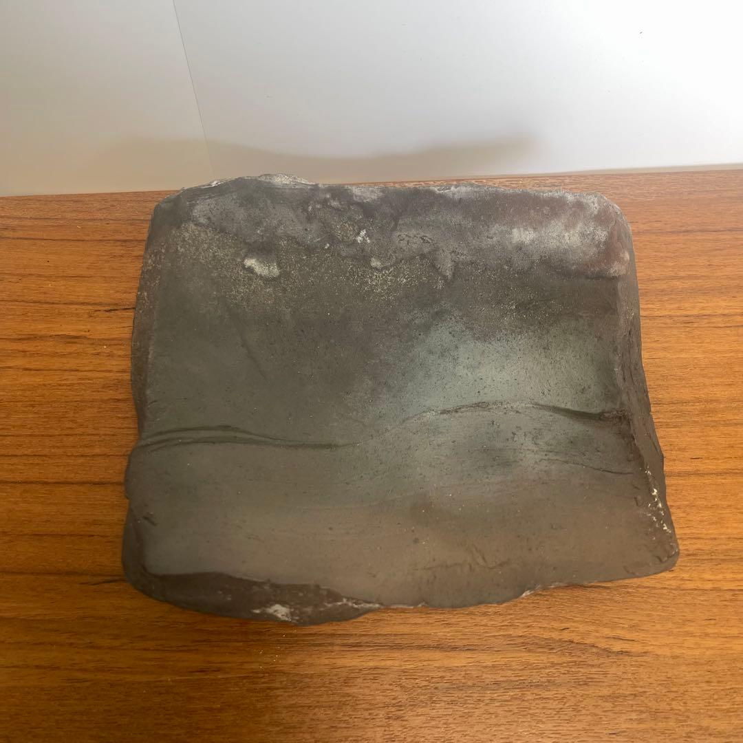 作家もの　真木孝成作　黒窯変角皿