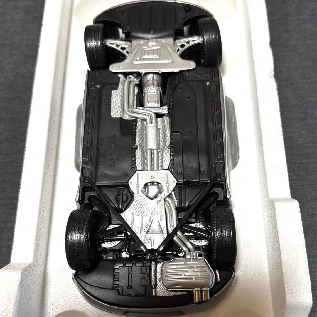 BMWオリジナル　BMW Z4 E85 1/18