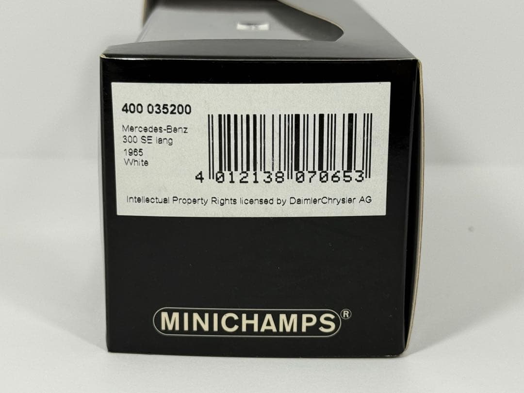 1/43 メルセデス ベンツ 300 SE lang 1965 ホワイト