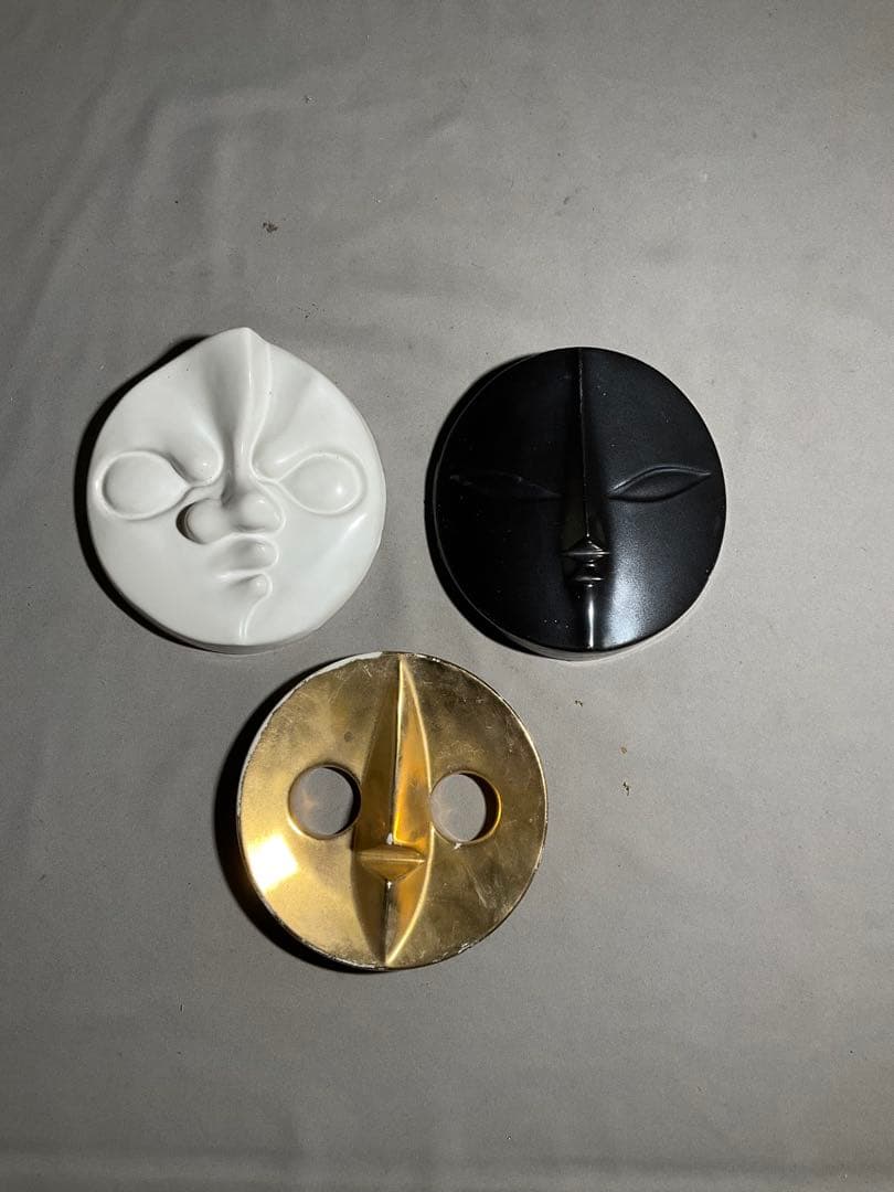 レトロ　岡本太郎　万博　太陽の塔　壁掛三面 レトロ 岡本太郎 万博 太陽の塔 壁掛三面 【公式通販】