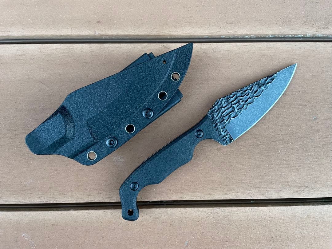 Ferro Concepts × Stroup Knives レプリカナイフ