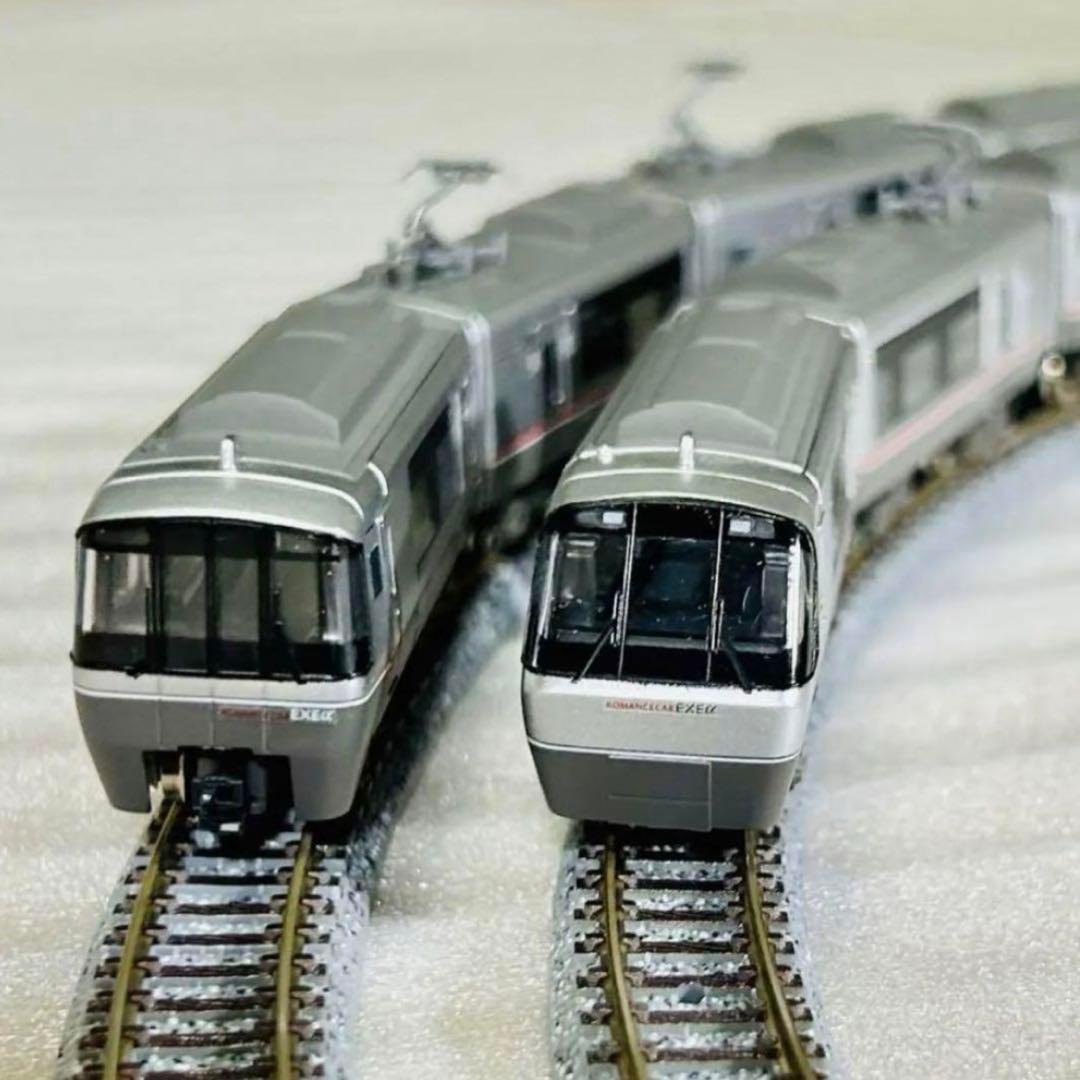 Bトレイン 小田急 30000形 EXEα 10両フル編成 N化 動力2両 - メルカリ