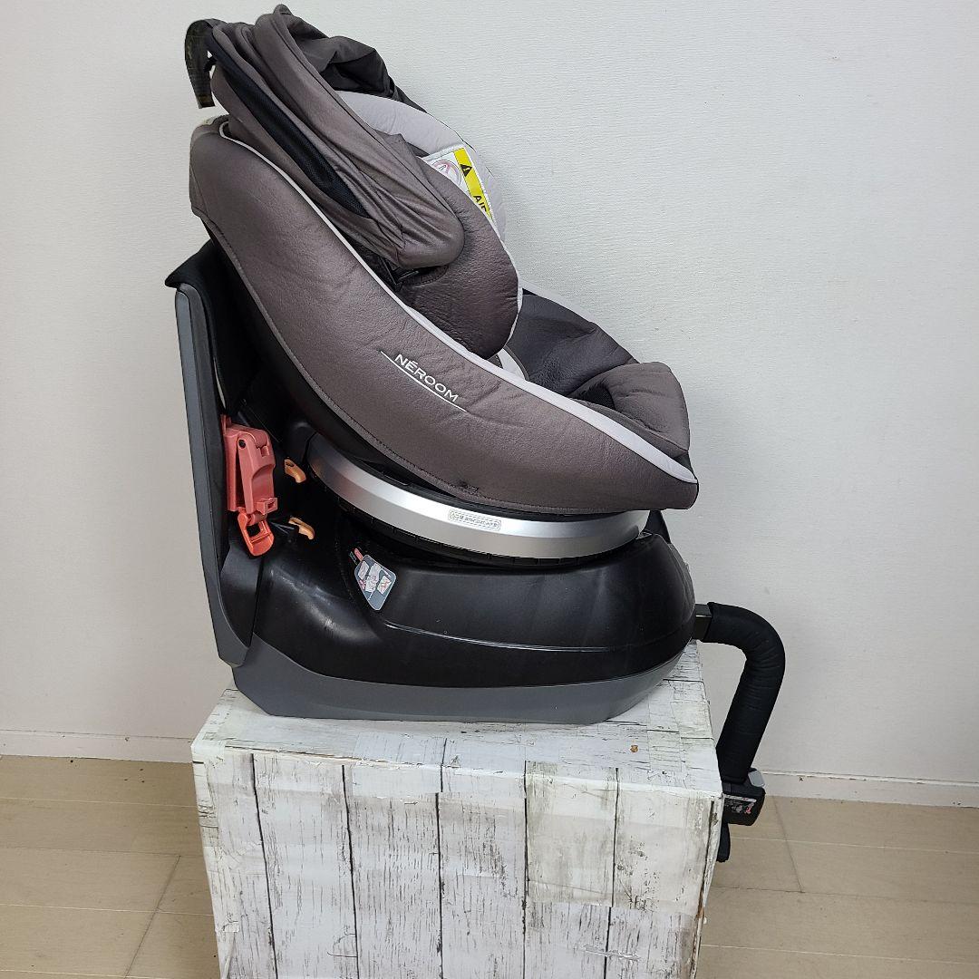 マ*。様 美品　チャイルドシート　新生児から4才　ジュニアシート　コンビ