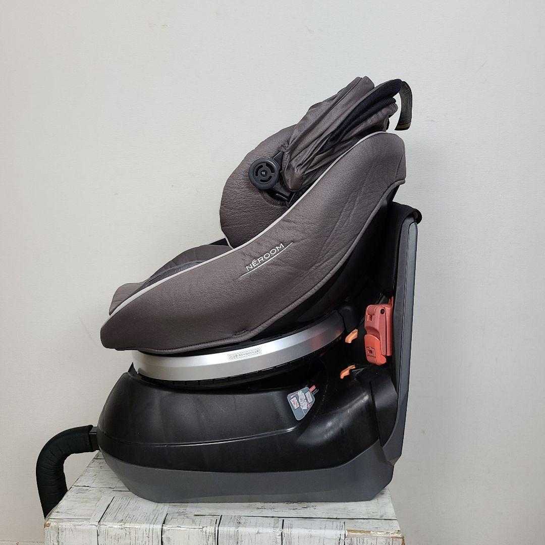 マ*。様 美品　チャイルドシート　新生児から4才　ジュニアシート　コンビ