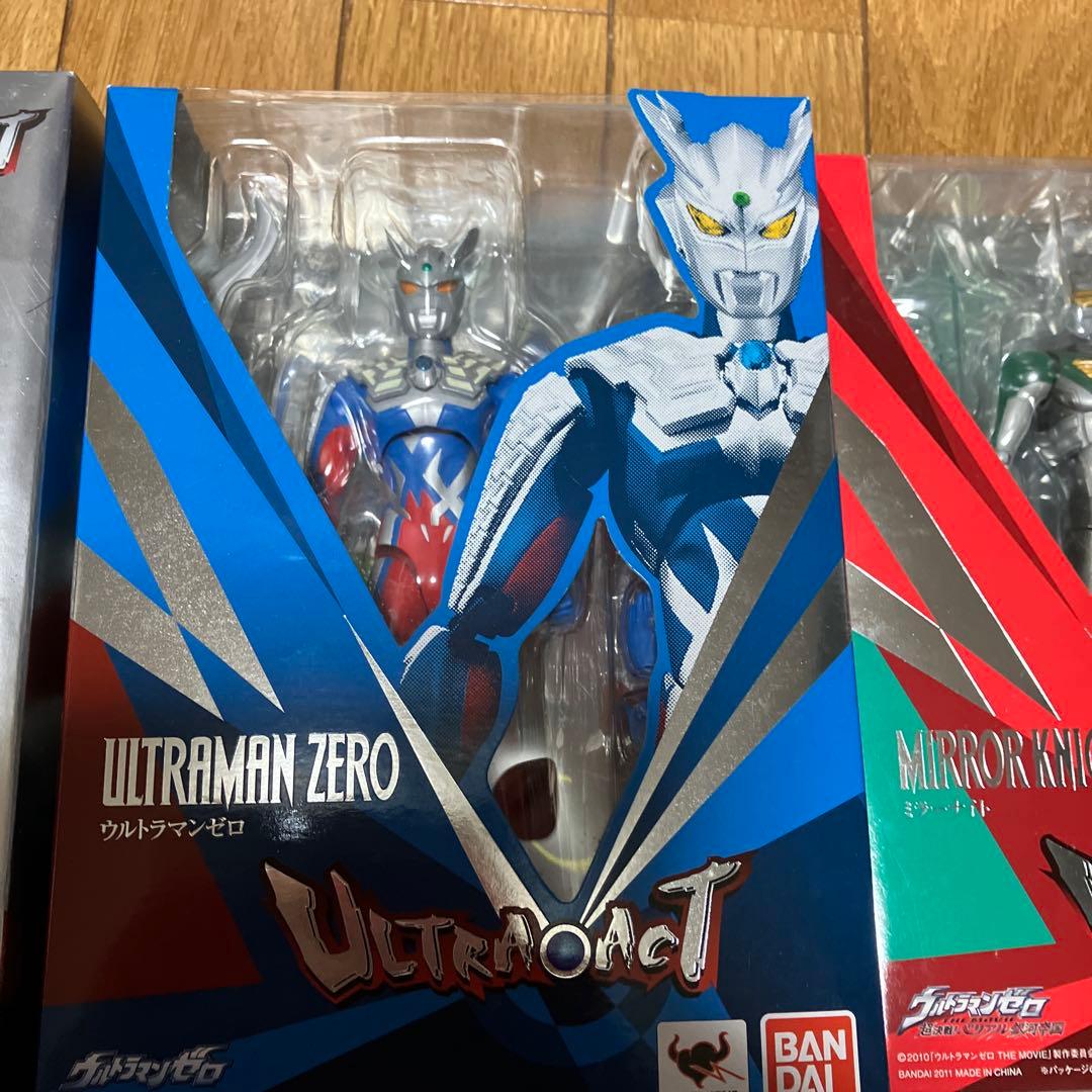 d*9様 ウルトラアクト　フィギュアセット