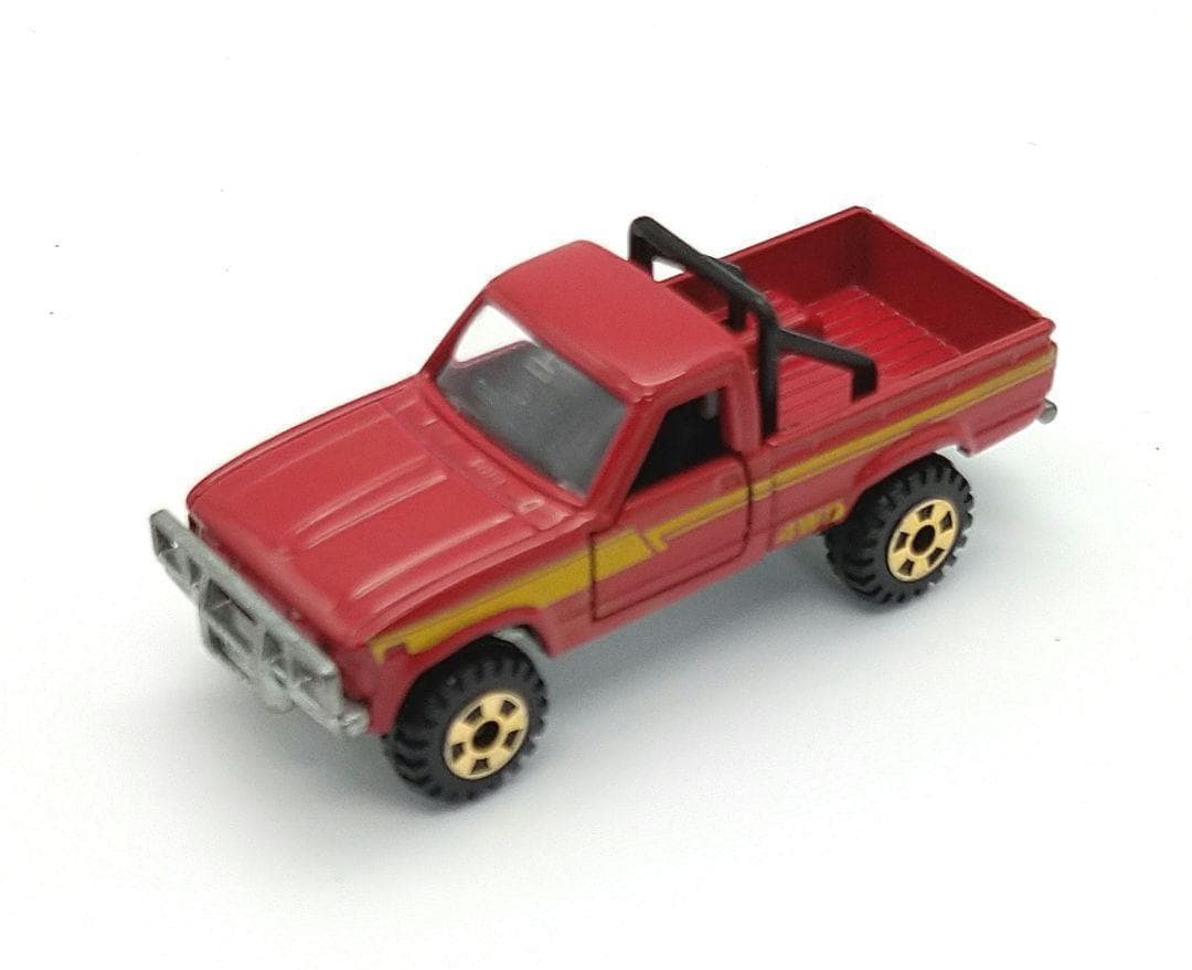 激レア！【美品絶版】トミカ　黒箱　NO.61　トヨタ　ハイラックス4WD