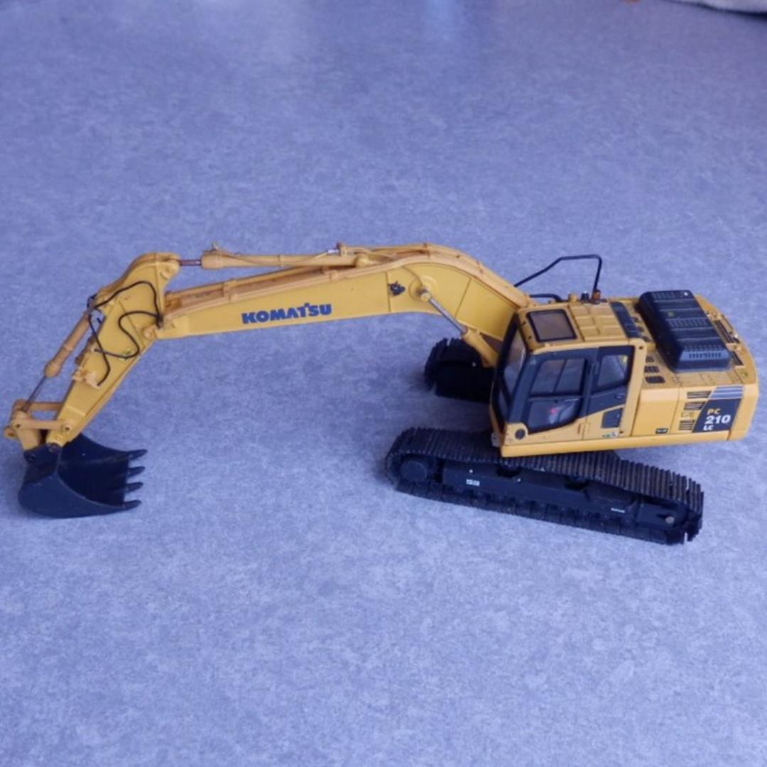 ❤️1点★特大ラジコンPC200だけの出品ページ ❌除外品２点❌手前小型