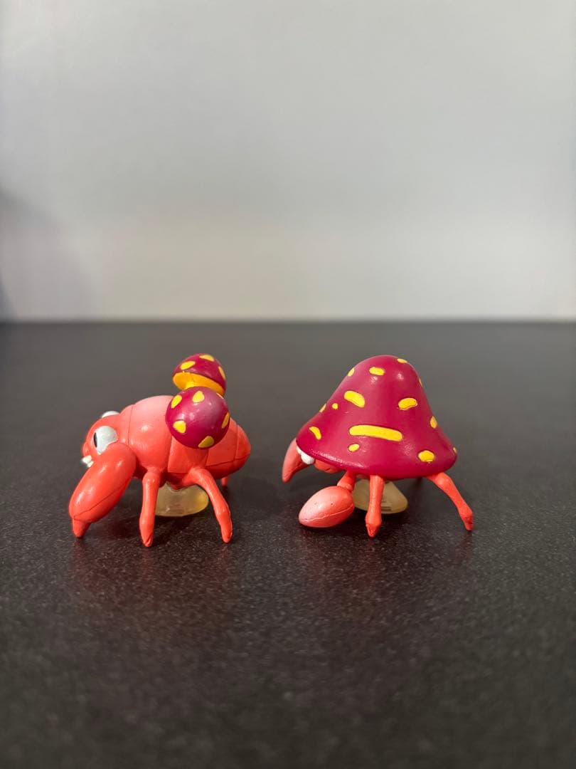 レア✴︎希少美品パラス、パラセクト】モンコレ　初期　フィギュア　進化