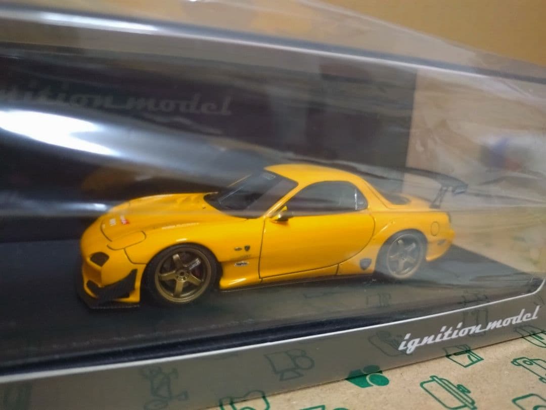 イグニッションモデル 1/43 FEED FD3S