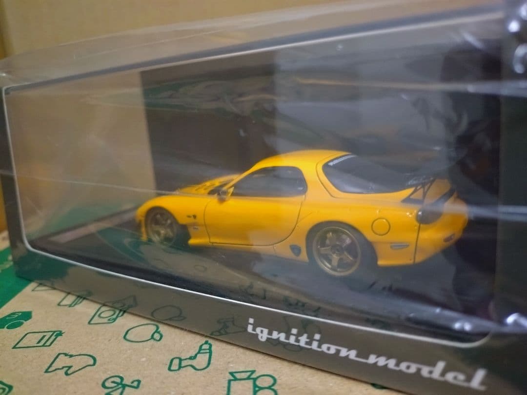 イグニッションモデル 1/43 FEED FD3S