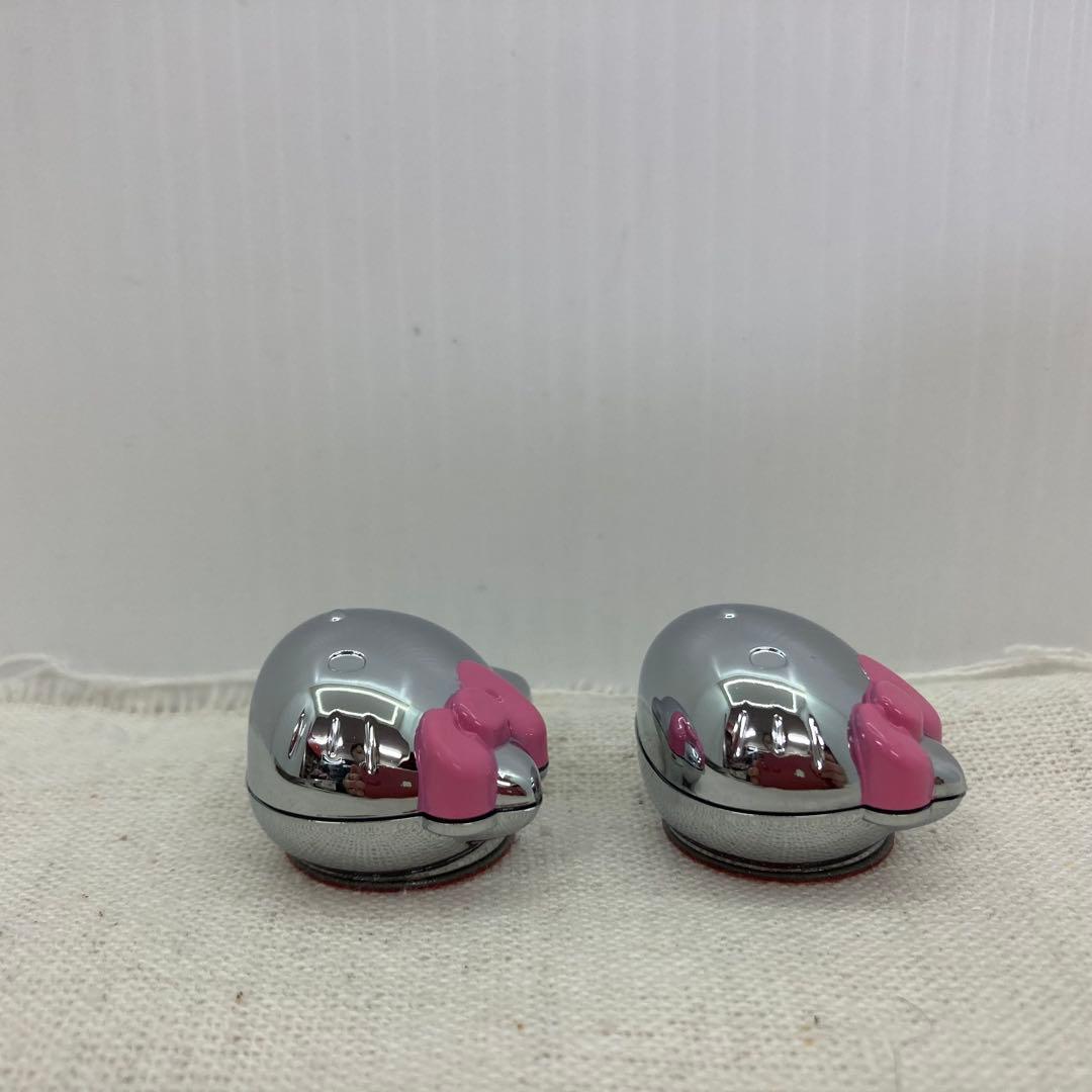 【未使用】ハローキティ　ナンバープレート　ボルトキャップ　カーグッズ　サンリオ