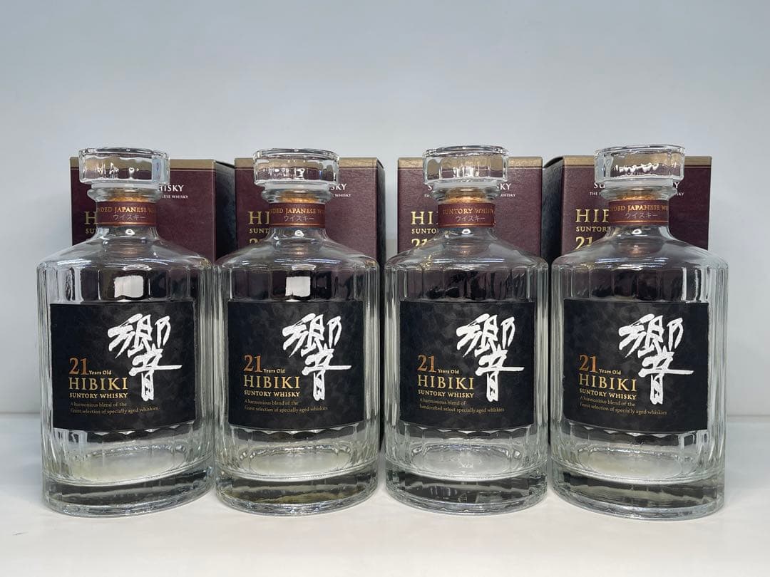 響 21年 3本セット 700ml