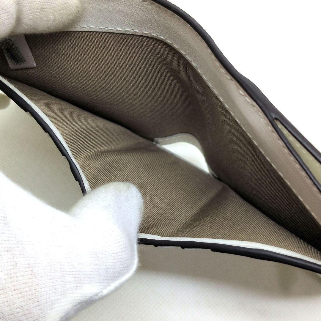 未使用級 現行 付属品多数】ジミーチュウ ハニ 二つ折り財布