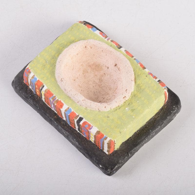 茶道具 色絵 御内裏様形 香合 在銘 時代箱 V 8455