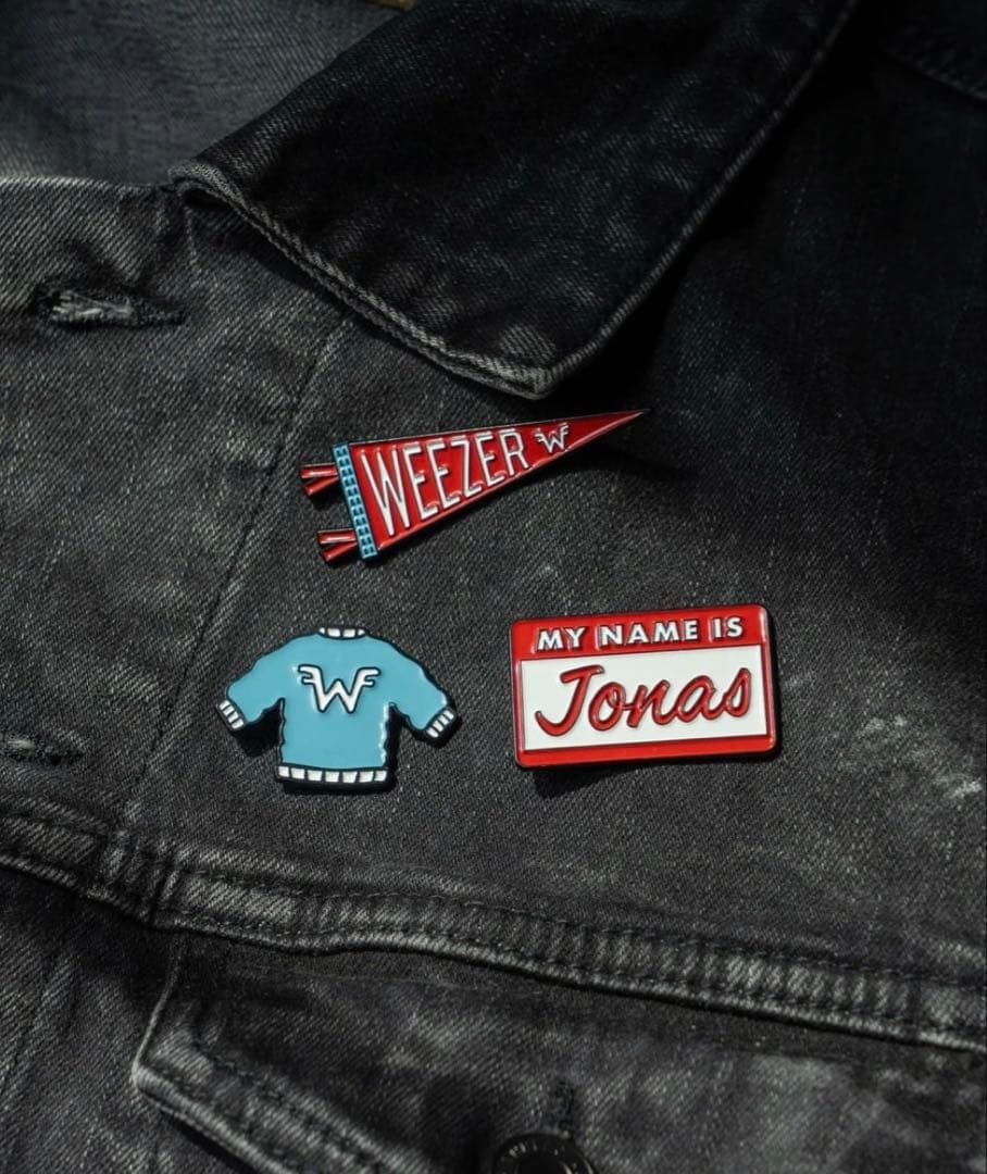 ピンズ・ピンバッジ・缶バッジ Weezer Pin Set Weezer x Oxford Pennant