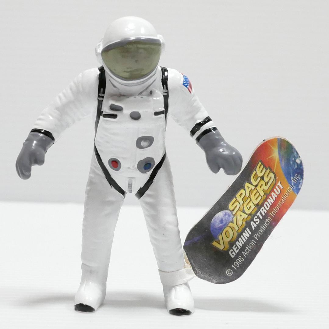 SPACE VOYAGERS（宇宙飛行士フィギュア）+スペースシャトルミニチュア