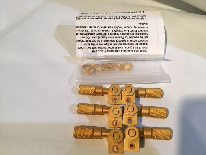 エレキギター用糸巻き(3:3/チューニングロック式)