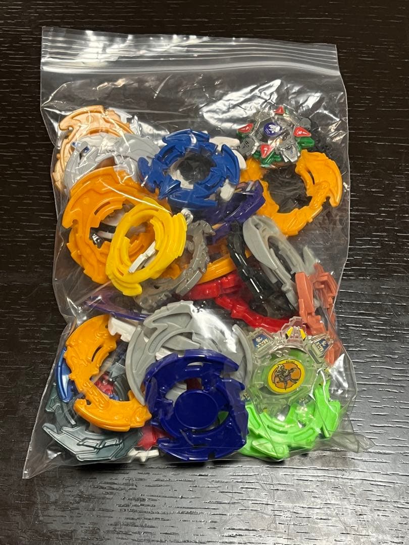 ガ*イ様 ベイブレード 大量