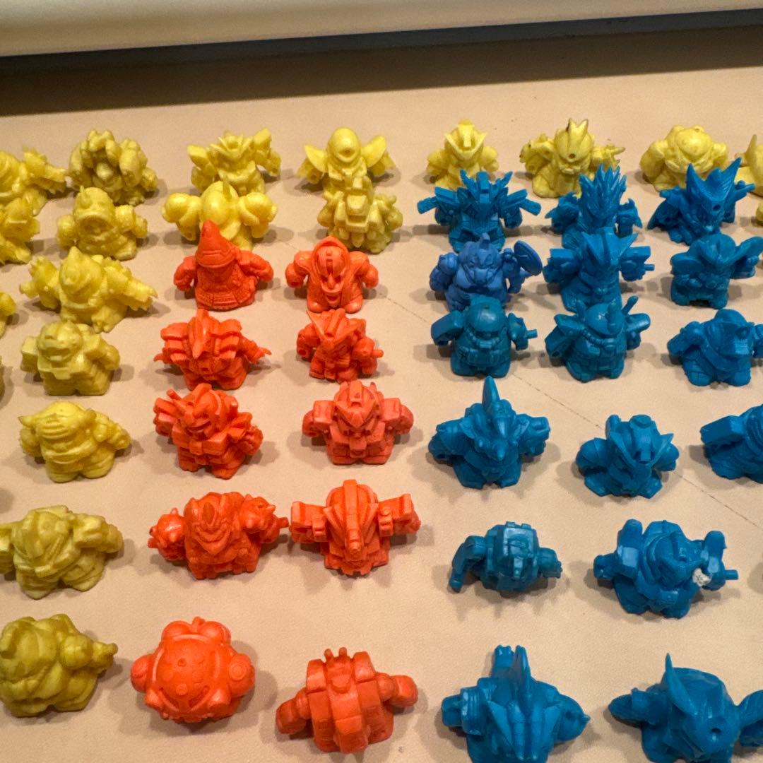 【当時物】ガン消し　まとめセット約140体 と　不揃いパーツたくさん