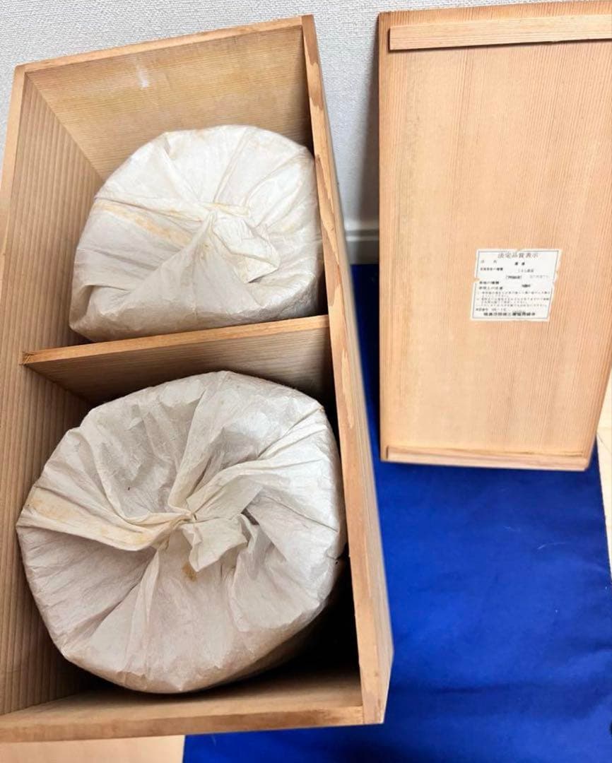 輪島塗　漆器　蓋付 吸物椀　沈金　朱塗　煮物　雑煮　8客　汁椀　鷹と松紋