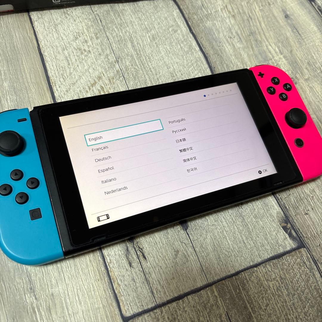 Nintendo Switch 本体　ネオンブルー　ネオンピンク　スイッチ