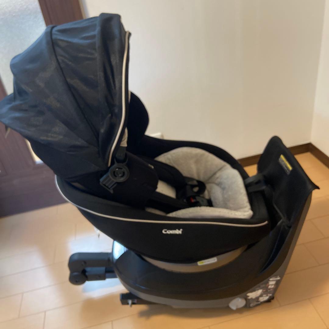 クルムーヴ　スマートISOFIX シリーズ　Combi チャイルドシート