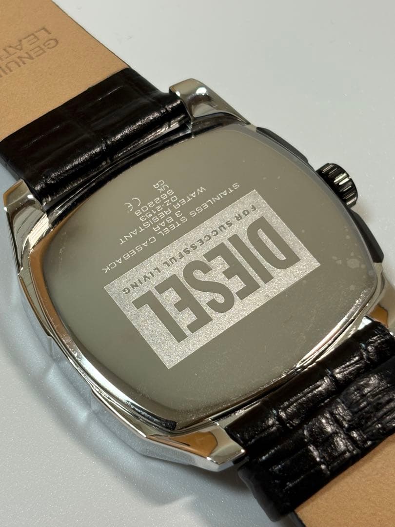 【美品】DIESEL ディーゼル D.V.A DZ-2153 革ベルトブラック