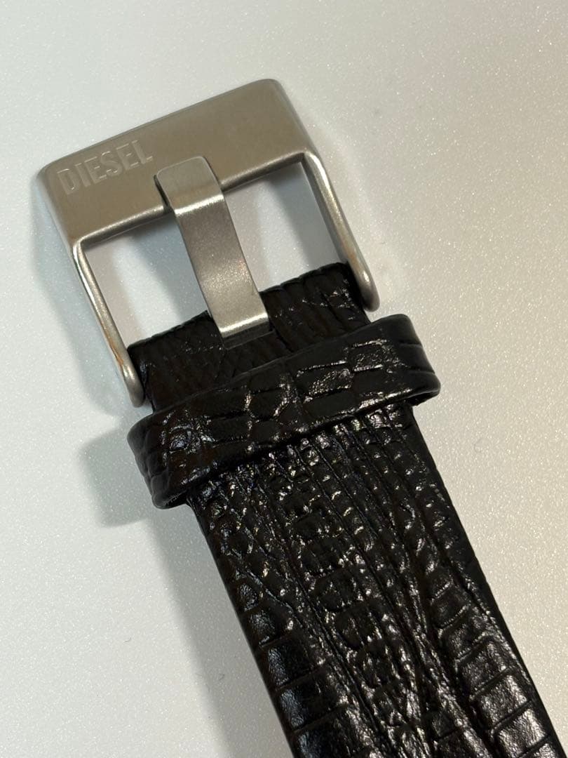 【美品】DIESEL ディーゼル D.V.A DZ-2153 革ベルトブラック