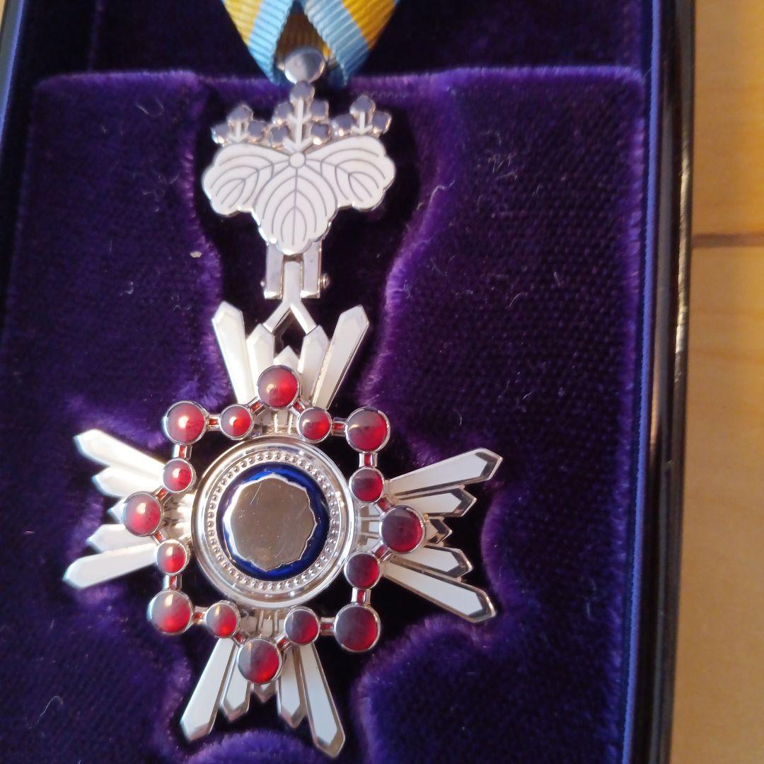 極美品】瑞宝単光章 H15制度改正後 新型 旧勲六