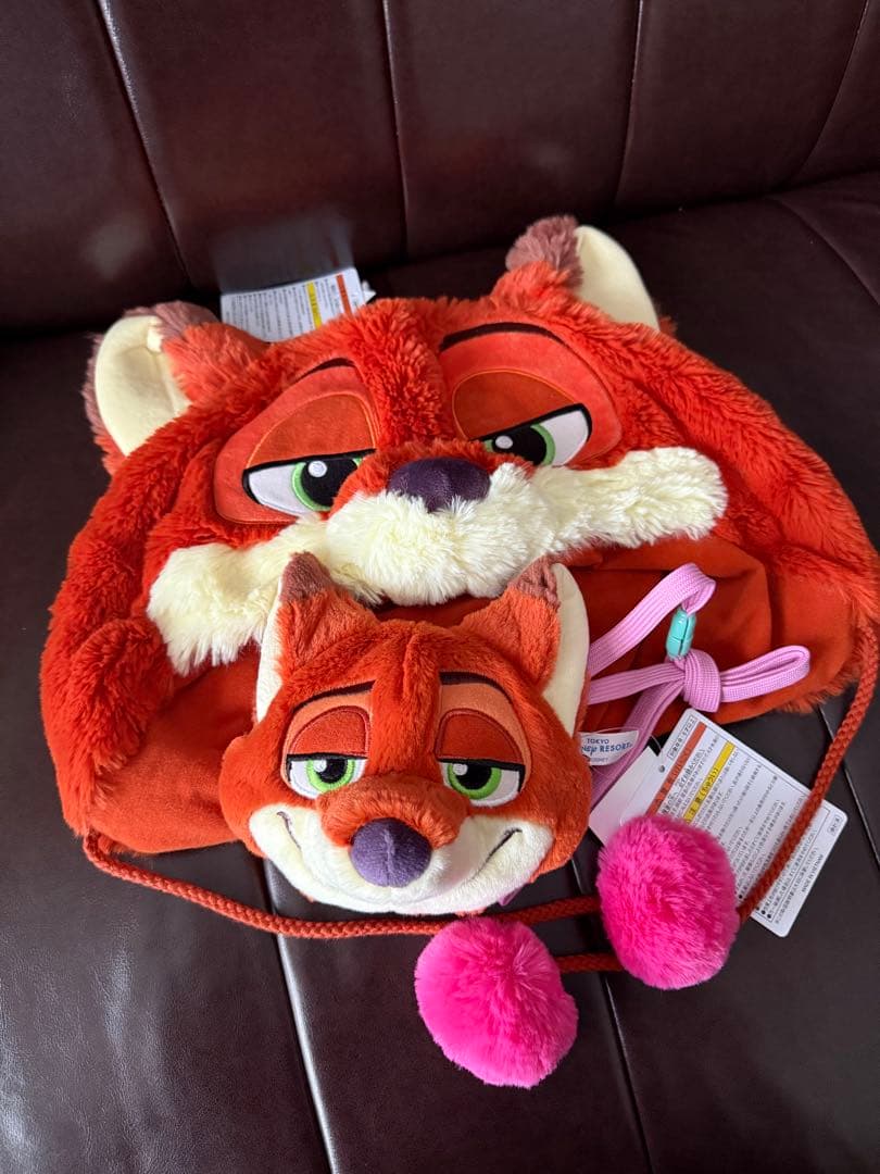 ズートピア　ニック　ファンキャップ　ケース 上海ディズニー限定ズートピア帽子ファンキャップニックしっぽ