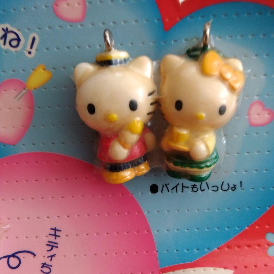 ハローキティ　非売品　マスコット