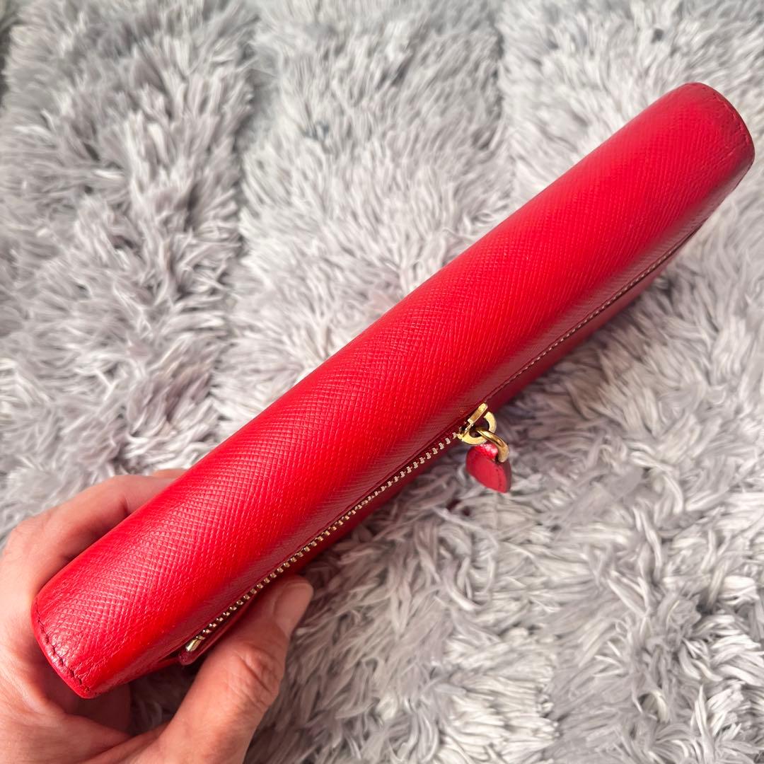 良品✨PRADA サフィアーノ メタルロゴ レッド 長財布 レディース