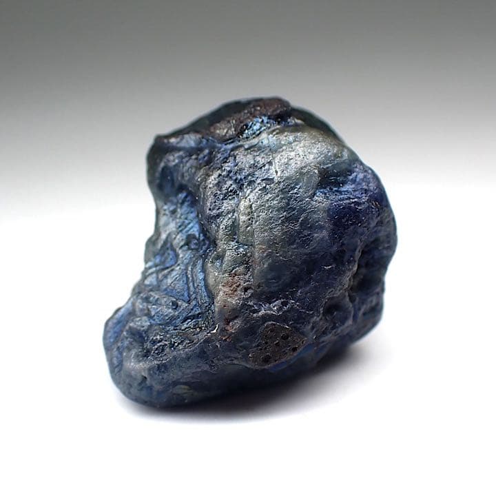 ブラジル/ミナスジェライス産】サファイア原石